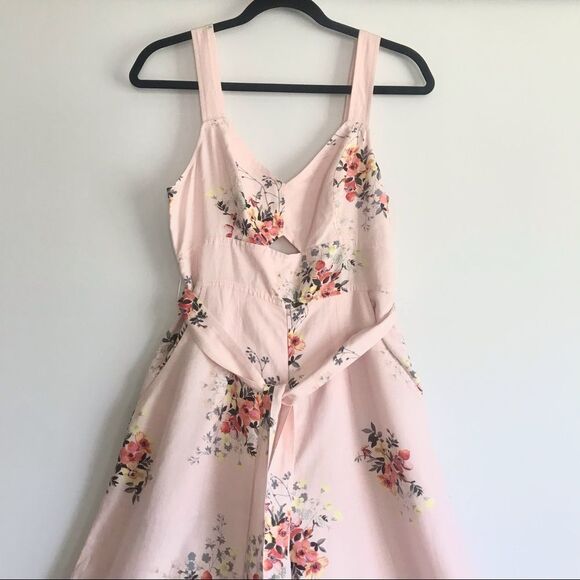 Anthropologie Akemi + Kin Adia Jumpsuit Light Pink Floral Linen Blend Size 4 - Picture 10 of 15